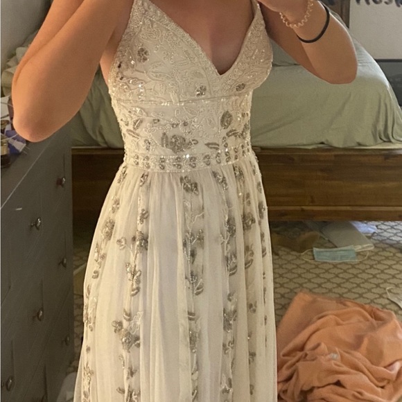 Sherri Hill beaded gown. - Picture 3 of 10